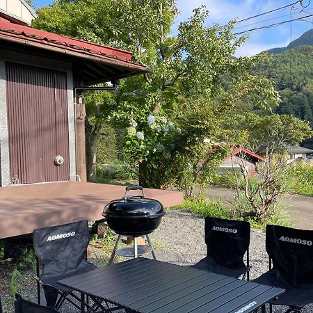 Livegrace House Lake Saiko 西湖古民家 Jamanasi Kültér fotó
