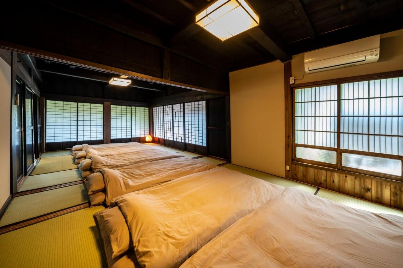 Livegrace House Lake Saiko 西湖古民家 Jamanasi Kültér fotó