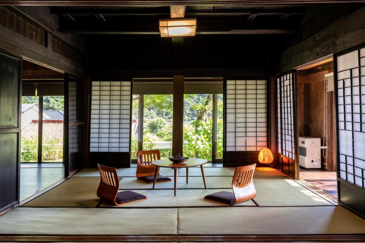 Livegrace House Lake Saiko 西湖古民家 Jamanasi Kültér fotó