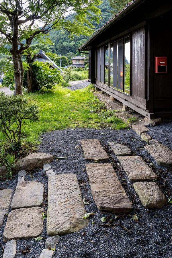 Livegrace House Lake Saiko 西湖古民家 Jamanasi Kültér fotó